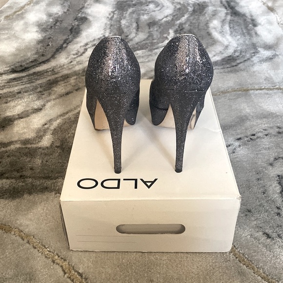 ALDO Sparkly Platform Pumps - Picture 4 of 9